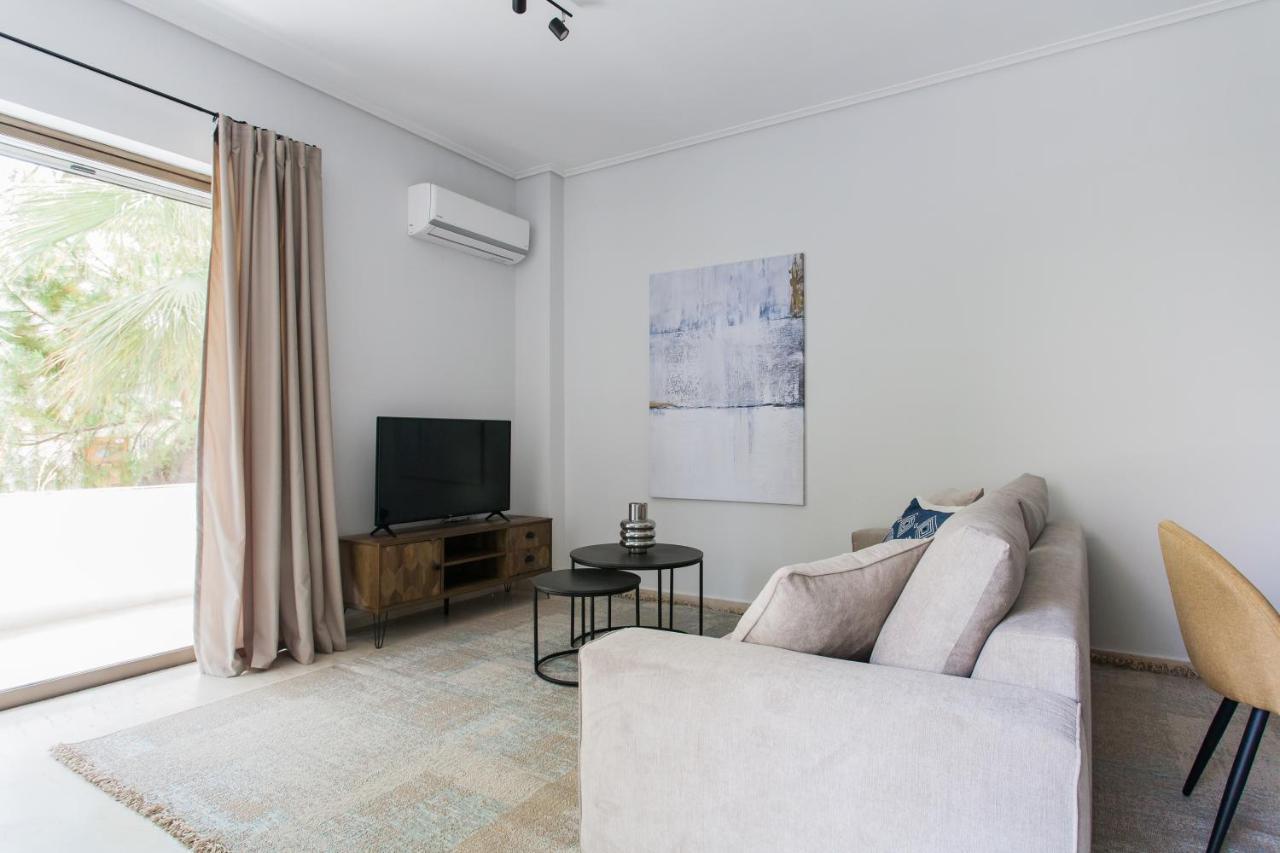 Pleasant 2Br Apartment Near Helexpo By Upstreet Athene Buitenkant foto